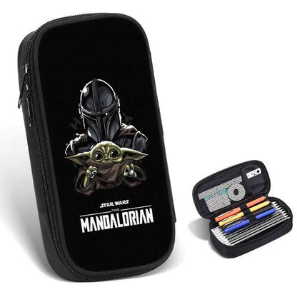 Trousse star wars mandalorian sur fond noir