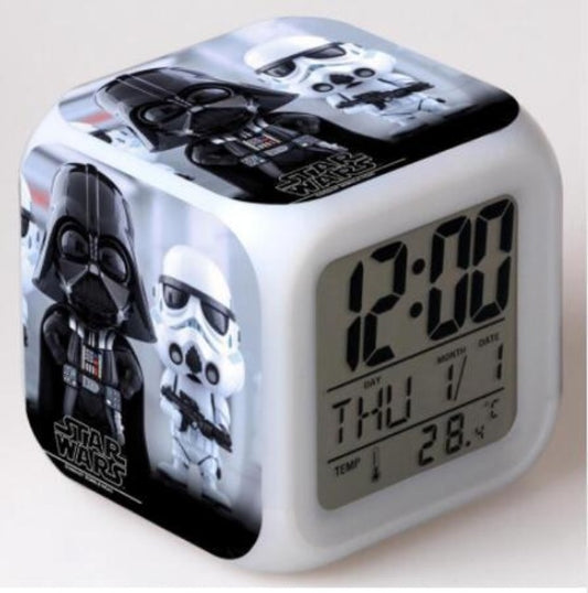 reveil star wars fugurine anime